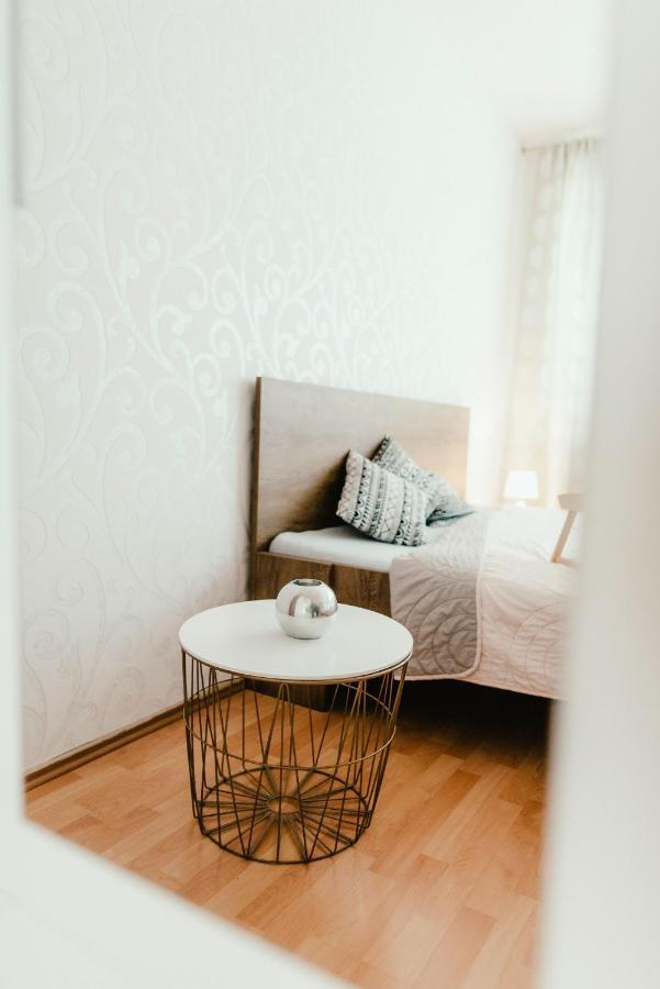 Old Town Apartment Pellicova Brno Esterno foto